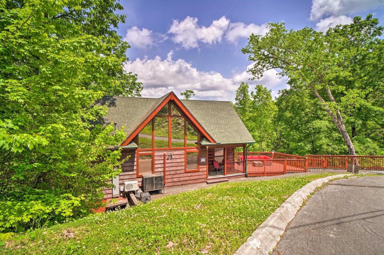 Pigeon Forge Cabin Sauna, Saltwater Pool And Views! Sevierville Exterior foto