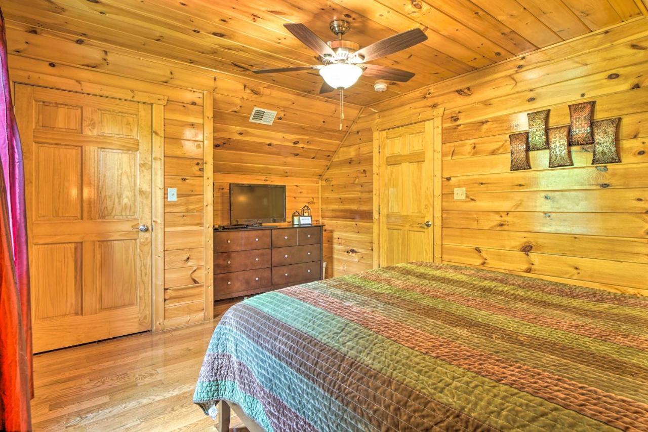 Pigeon Forge Cabin Sauna, Saltwater Pool And Views! Sevierville Exterior foto